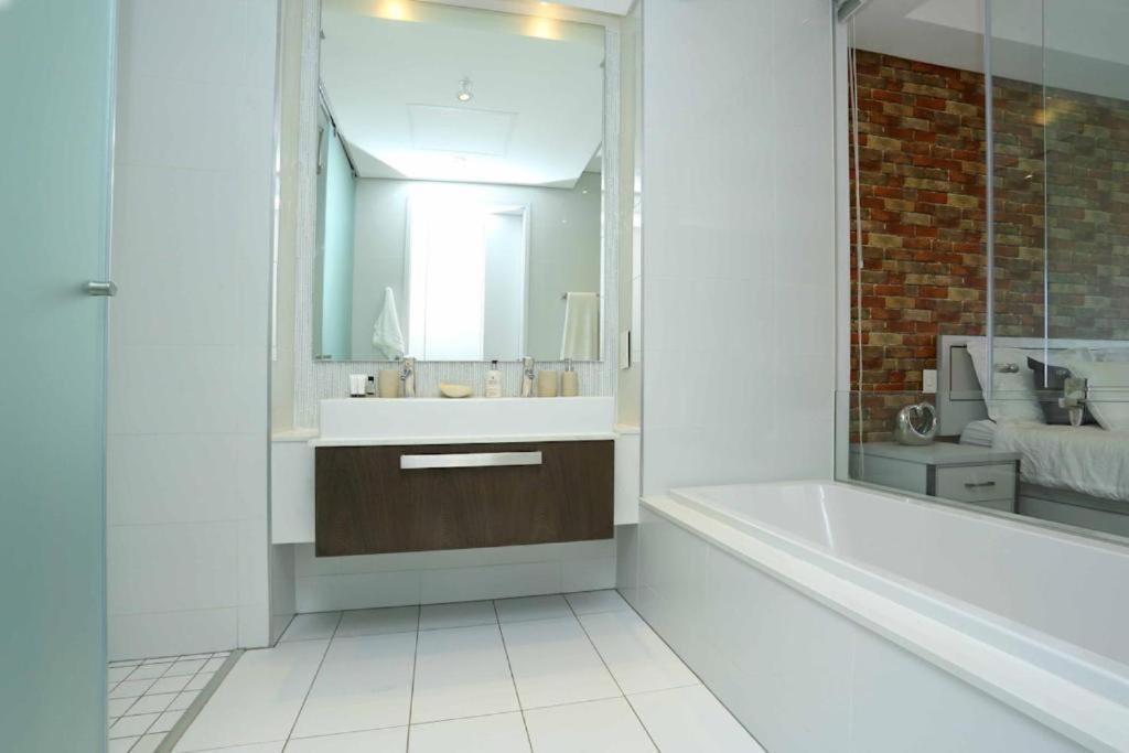 Sandton Skye Apartments 约翰内斯堡 外观 照片