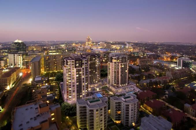 Sandton Skye Apartments 约翰内斯堡 外观 照片